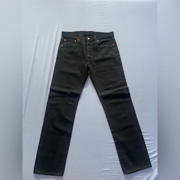 levi 501 - Picture 2 of 3